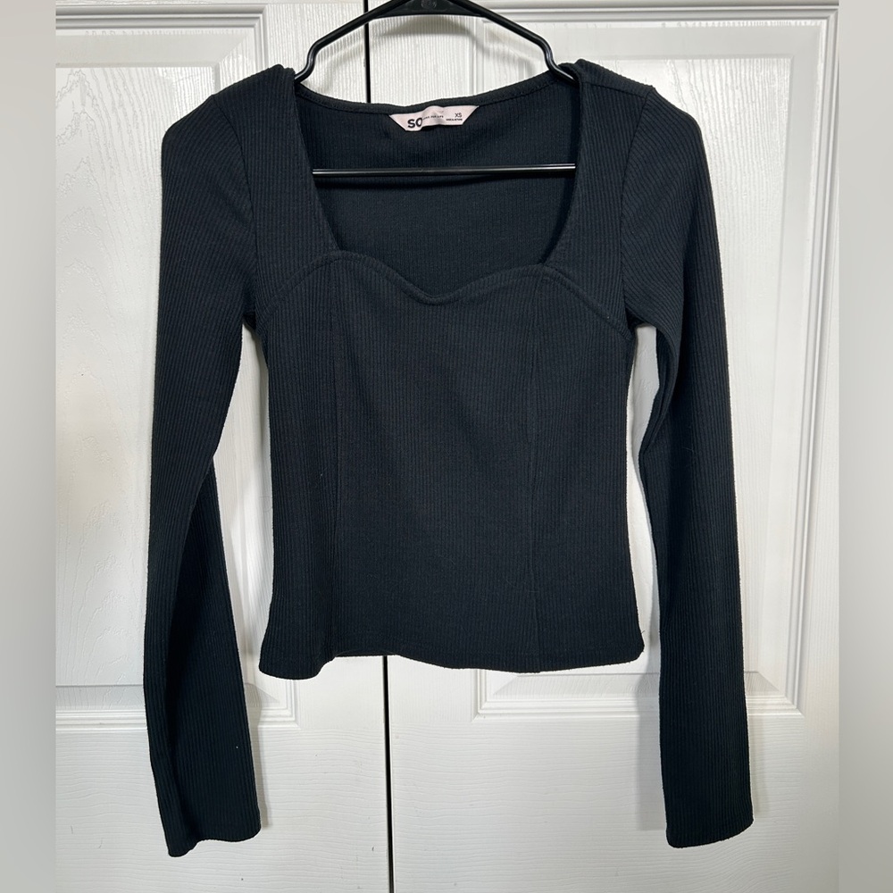 SO Juniors XS Black Ribbed Long Sleeve Shirt